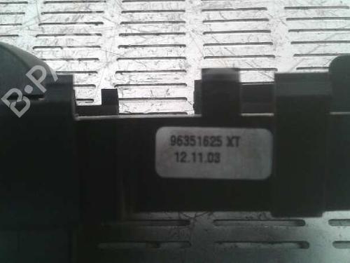 Right front window switch PEUGEOT 307 Break (3E) 2.0 HDI 110 | BP1356407I26 