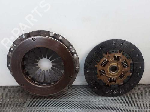 other-kia-sportage-suv-k00-1994-1995-1996-1997-1998-1999-2000-2001-2002-2003-2004-2005-25815616 main image