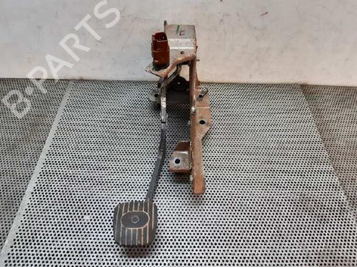 Used Break pedal NISSAN NOTE (E11, NE11) 1.4 (88 hp) 8768241