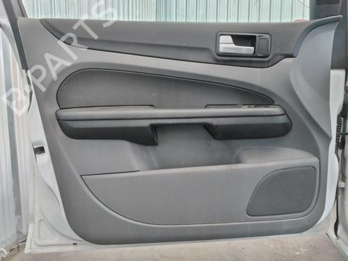 Forreste venstre beklædning FORD FOCUS II (DA_, HCP, DP) 1.6 TDCi (90 hp) 9426077