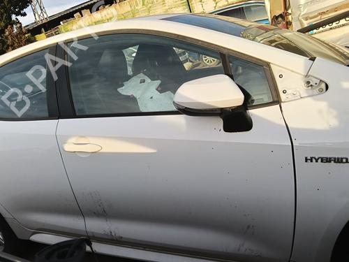 right-front-door-toyota-corolla-hatchback-_e21_-_ea1_-_eh1_-2018-32208570 main image