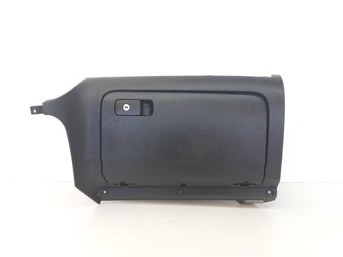 Used Glove box VW SCIROCCO III (137, 138) 2.0 TDI (140 hp) 8942815