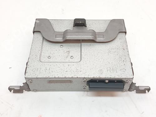 Used Radio Radio 37271510 37271510
