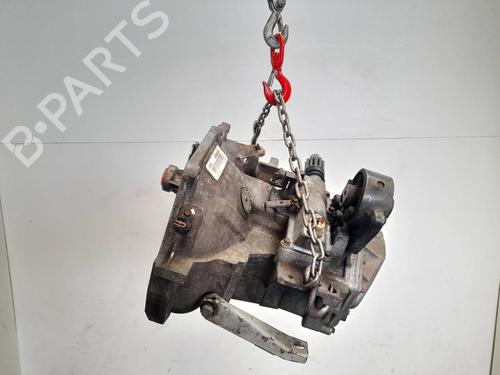 Used Gearbox CHRYSLER VOYAGER / GRAND VOYAGER III (GS_, NS_) 2.5 TD (116 hp) 9423240