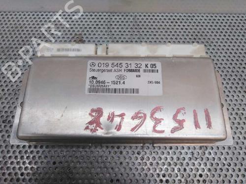 Used Control unit MERCEDES-BENZ C-CLASS (W202) C 230 Kompressor (202.024) (193 hp) 2586898