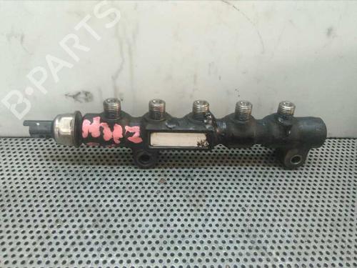 Used Injection rail FORD FIESTA V (JH_, JD_) 1.6 TDCi (90 hp) 2129046