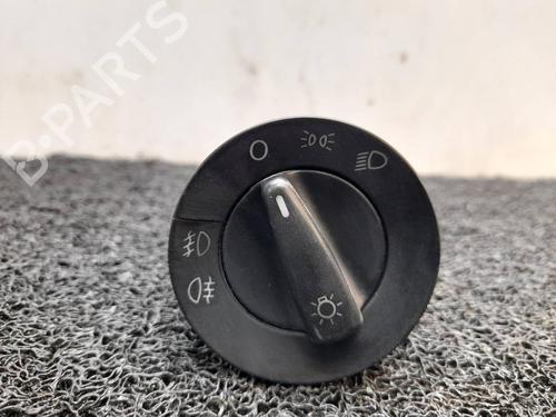 Used Headlight switch Headlight switch 7028196 7028196