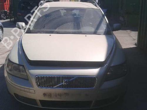 VOLVO V50 (545) 22555