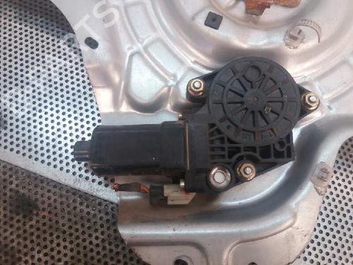 Rear left window mechanism HYUNDAI ELANTRA III Saloon (XD) 2.0 CRDi | BP640025C24 