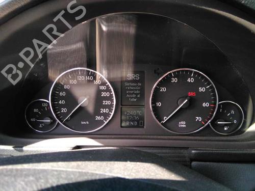 Used Instrument cluster MERCEDES-BENZ C-CLASS Coupe (CL203) C 180 Kompressor (203.746) (143 hp) 4431937