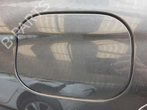 Used Fuel flap Fuel flap 37152192 37152192
