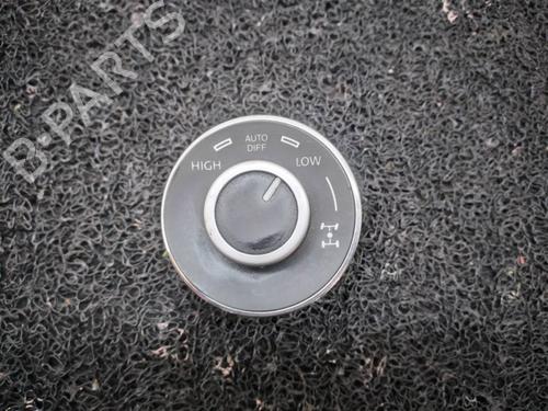 Used Switch VW TOUAREG (7LA, 7L6, 7L7) 5.0 V10 TDI (313 hp) 10641219
