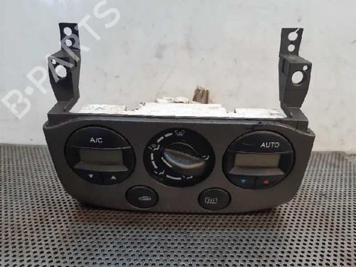 Used Climate control NISSAN PRIMERA (P11) 1.6 16V (106 hp) 5640382