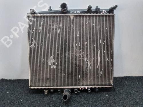 Used Water radiator Water radiator 11020422 11020422