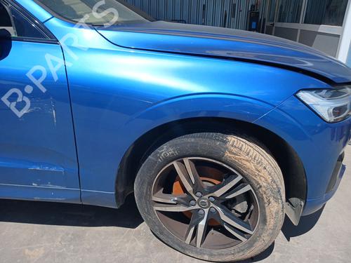right-front-fenders-volvo-xc60-ii-246-2017-35720690 main image