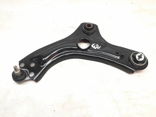 left-front-suspension-arm-renault-clio-v-b7_-2019-31830743 main image