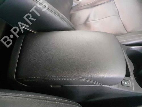 Used Armrest / Center console Armrest / Center console 23142690 23142690