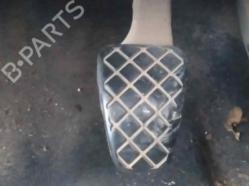 Used Break pedal AUDI A4 B8 (8K2) 2.0 TDI (136 hp) 18132271