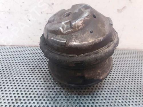 Used Support Support MERCEDES-BENZ E-CLASS (W210) E 220 CDI (210.006) (125 hp) 14033639 14033639