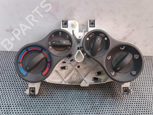 climate-control-fiat-panda-169_-c542-5a0240100-2003-590401 main image