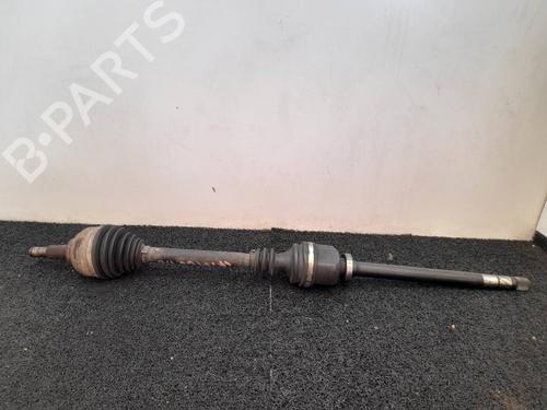 Used Right front driveshaft Right front driveshaft 4417792 4417792