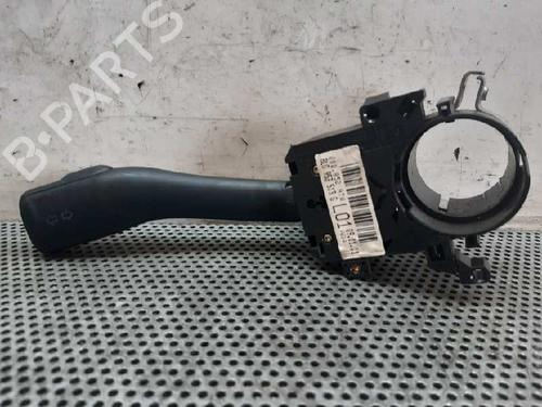 Commande de phare AUDI A2 (8Z0) 1.4 TDI (75 hp) 4427214