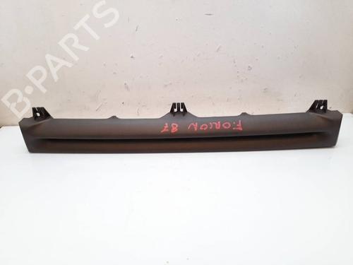 Grill Grill FORD ORION II (AFF) [1985-1990] 2949682 2949682
