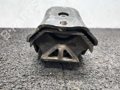 Used Engine mount Engine mount 10243846 10243846