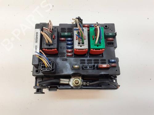 Used Fuse box PEUGEOT 307 (3A/C) 2.0 HDi 110 (107 hp) 29865522