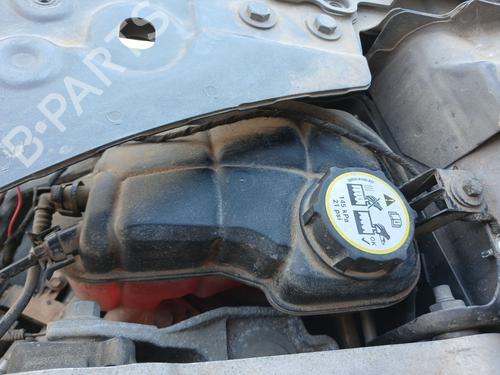 expansion-tank-land-rover-range-rover-evoque-l538-2011-2012-2013-2014-2015-2016-2017-2018-2019-35777346 main image