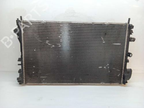 Used Water radiator Water radiator 38235125 38235125