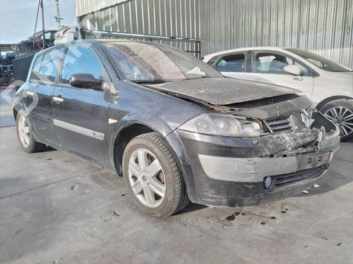 Fuse box RENAULT MEGANE II Saloon (LM0/1_) 1.9 dCi (LM0G, LM1G, LM2C) | BP10917954E1  - Image 17