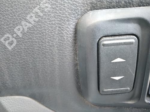 Used Right front window switch Right front window switch FORD FOCUS II (DA_, HCP, DP) 1.6 TDCi (90 hp) 9426082 9426082