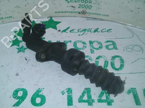 Used Clutch slave cylinder Clutch slave cylinder CITROËN C5 II (RC_) [2004-2008] 14032171 14032171