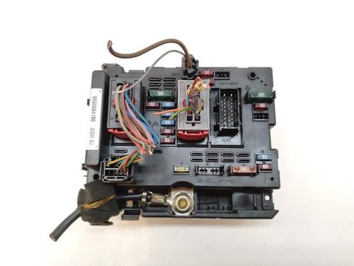 Used Fuse box Fuse box 16446675 16446675