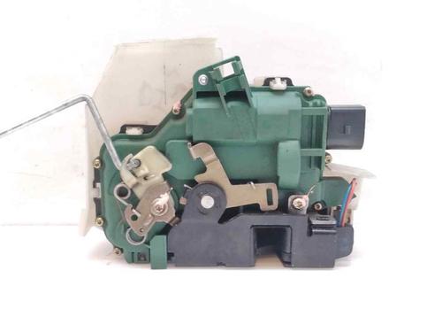 Front left lock VW PASSAT B5.5 (3B3) 1.9 TDI | BP19692473C98 