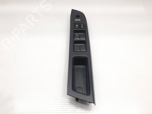 Used Left front window switch SUBARU XV (_GP_) [2011-2025]  22553133