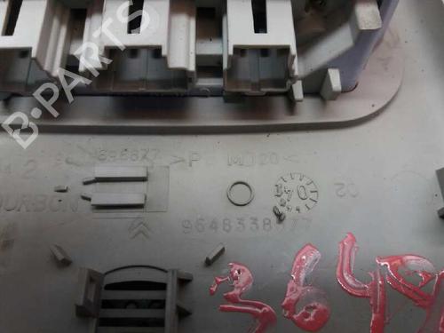 Interior roof light PEUGEOT 407 (6D_) 2.0 HDi 135 (6DRHRH, 6DRHRE, 6DRHRG, 6DRHRJ) | BP7408037I8 