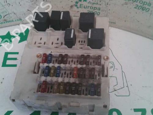Used Fuse box Fuse box 592206 592206