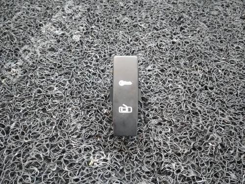 Used Switch Switch 10639701 10639701