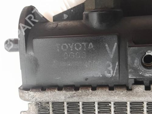 Water radiator TOYOTA AVENSIS Estate (_T25_) 2.0 D-4D (CDT250_, CDT250R) | BP22689601M31 