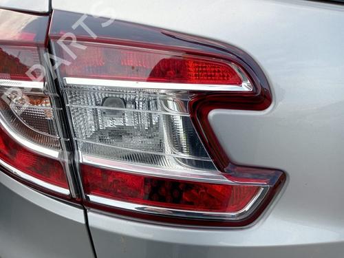 Used Left tailgate light Left tailgate light 31034019 31034019