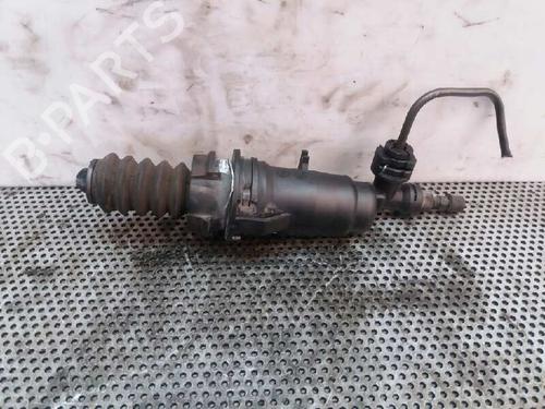Used Clutch slave cylinder CITROËN C5 I (DC_) 2.2 HDi (DC4HXB, DC4HXE) (133 hp) 14035387