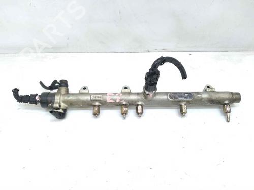 Used Injection rail KIA CARENS II MPV (FJ) 2.0 CRDi (113 hp) 23024638