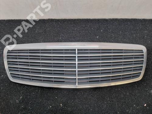 front-grille-mercedes-benz-e-class-w211-e-320-cdi-211026-a2118800283-2002-2003-2004-2005-2006-2007-2008-2009-10169430 main image