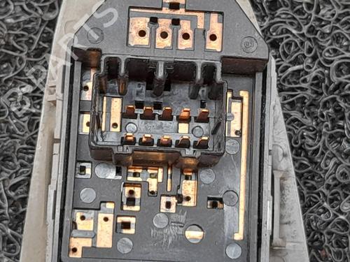 Left front window switch KIA MAGENTIS II (MG) | BP7293215I27 - Image 3