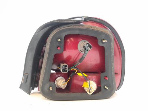 Left taillight HYUNDAI SONATA IV (EF) 2.5 V6 24V | BP13706438C34 