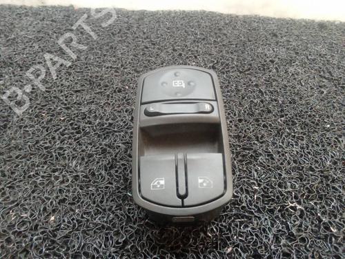 Used Left front window switch OPEL CORSA D (S07) 1.3 CDTI (L08, L68) (75 hp) 10058755