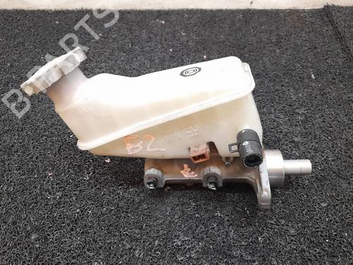 Used Brake master cylinder Brake master cylinder 11180108 11180108