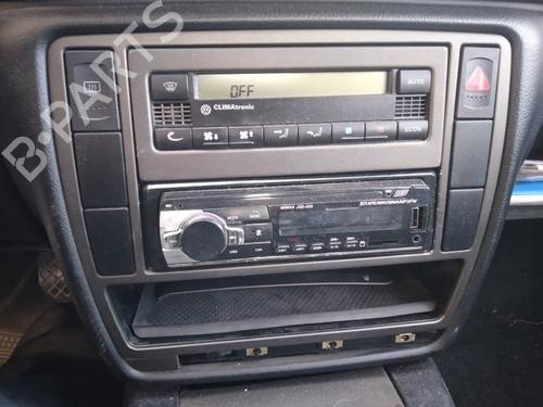 Left mirror VW PASSAT B5 (3B2) 1.9 TDI | BP10374471C26 